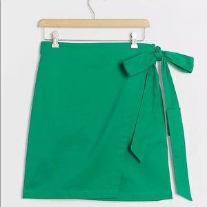 NWT ANTHROPOLOGIE Green Wrap Mini Skirt Size XL